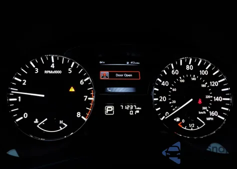 2015 Nissan Altima 2.5 z USA, uszkodzony, nr VIN 1N4AL3AP6FC950353